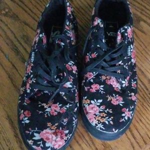Black and floral tennis shoes